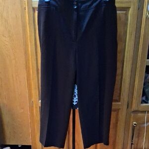 Sag Harbor Black Capris